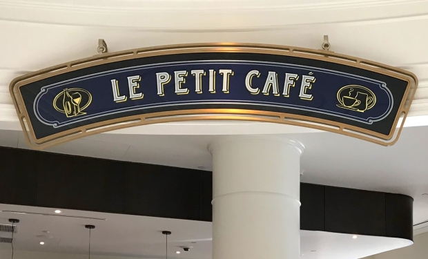  Le Petit Café at Disney’s Riviera Resort